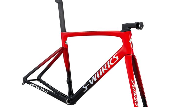 21_TARMAC-SL7-SW-FRMSET-FLORED-TARBLK-WHT_HERO Tarmac sl7