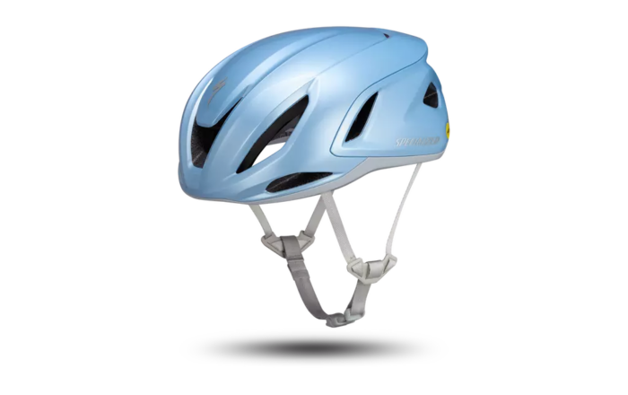 PROPERO 4 kypärä PROPERO 4 kypärä